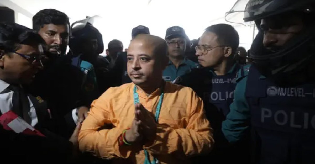 চিন্ময়ের পক্ষে ছিলেন না আইনজীবী, জামিন শুনানি পিছিয়ে ২ জানুয়ারি