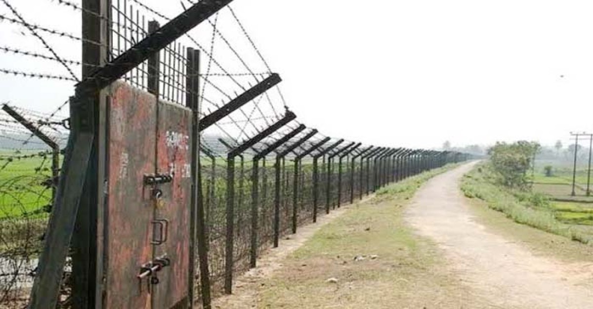 বাংলাদেশি যুবককে ধরে নিয়ে গেছে বিএসএফ