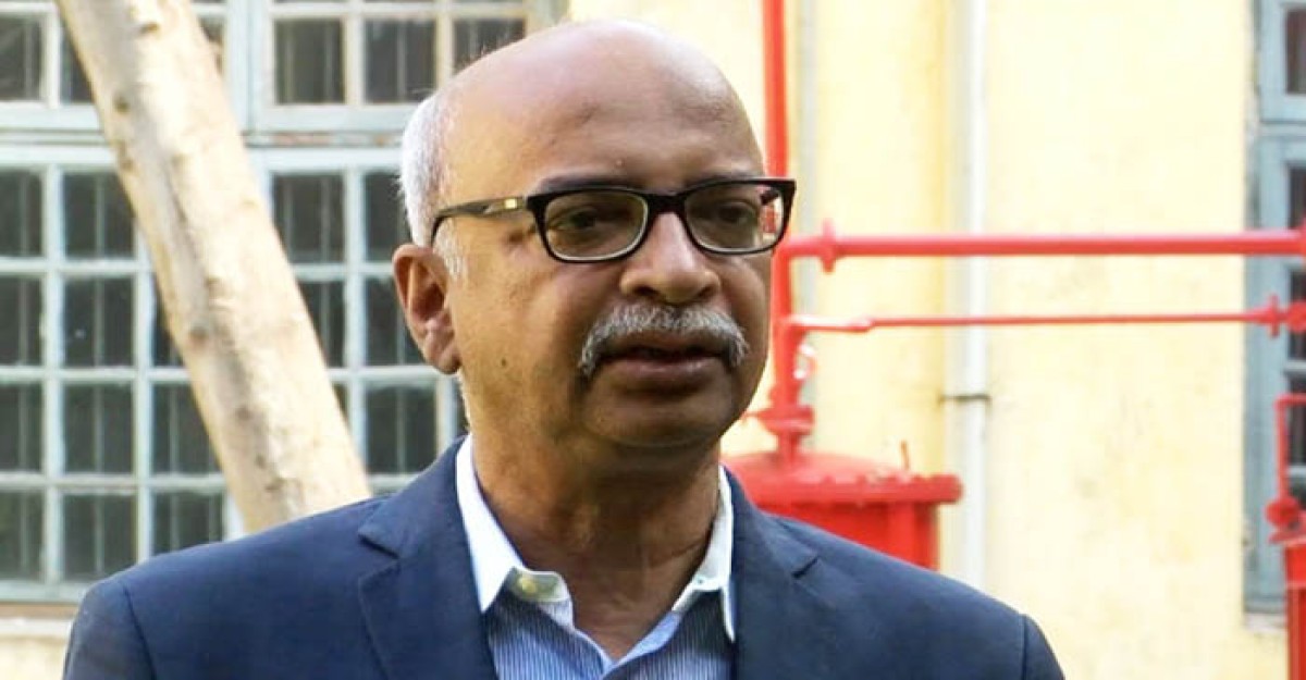 রাজনীতিবিদ-আমলা-ব্যবসায়ীরা মিলে লুটপাট চালিয়েছে বিদ্যুৎ ও জ্বালানিখাতে: ড. তামিম