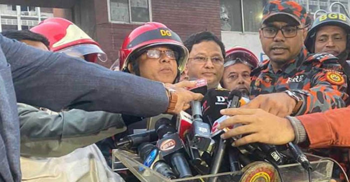 ‘নাশকতা নাকি দুর্ঘটনা বলার মতো সময় হয়নি, বিষয়গুলো পর্যবেক্ষণ করছি’