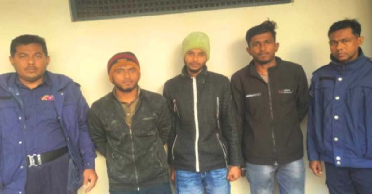 কালীগঞ্জে ডাকাতির প্রস্তুতিকালে আটক ৩