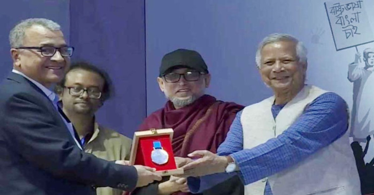 জুলাইয়ের চেতনায় এবারের বইমেলা: প্রধান উপদেষ্টা