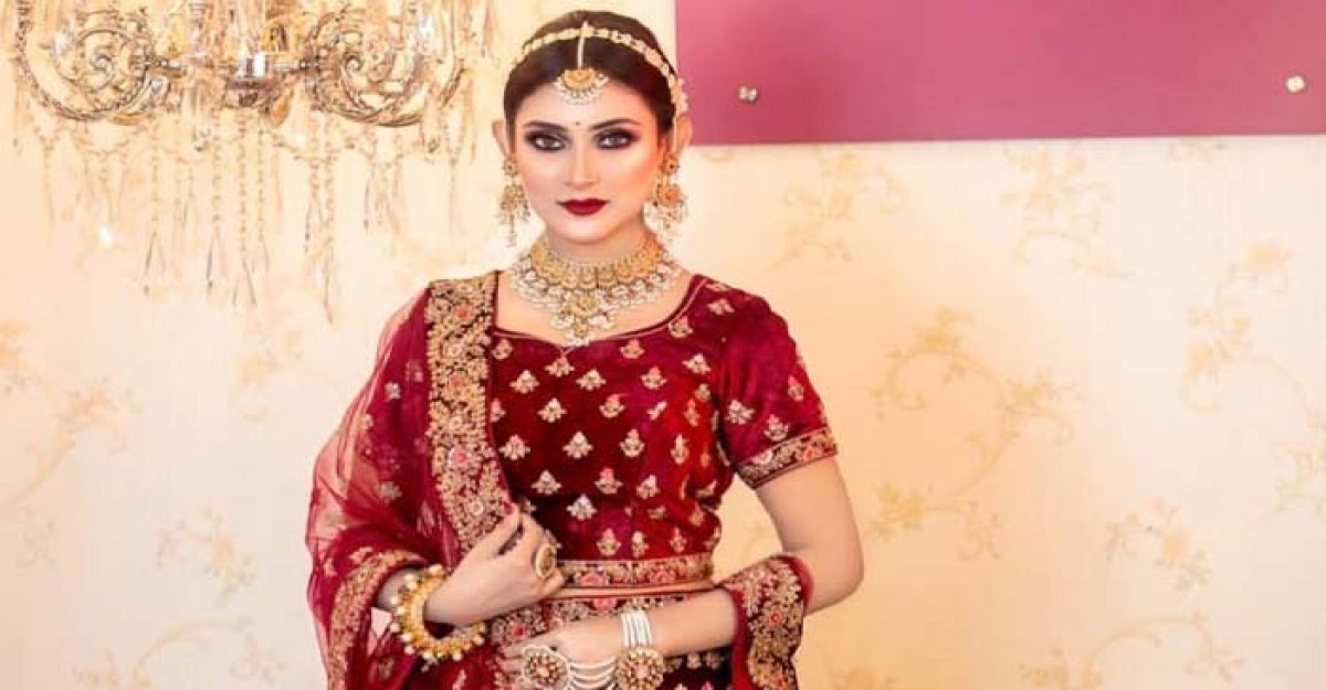 আজ বিয়ের পিঁড়িতে বসছেন মেহজাবীন
