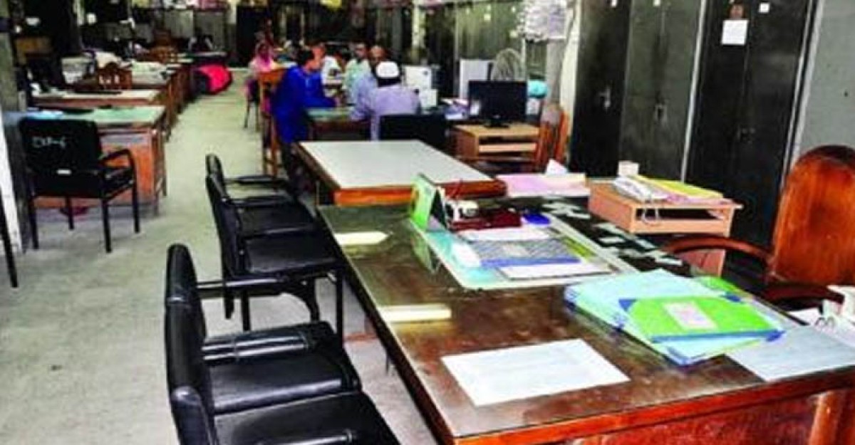 ঈদে অগ্রিম বেতন পাচ্ছেন সরকারি চাকরিজীবীরা