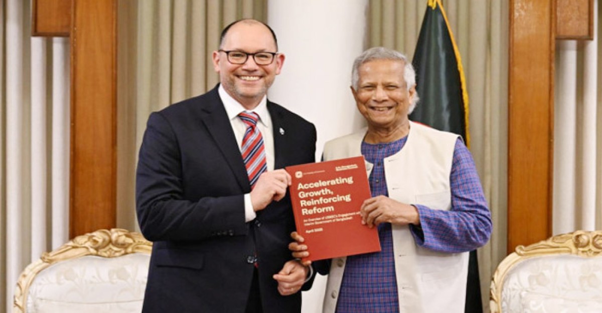 প্রধান উপদেষ্টার সাথে সাক্ষাৎ করেছেন পিটার হাস