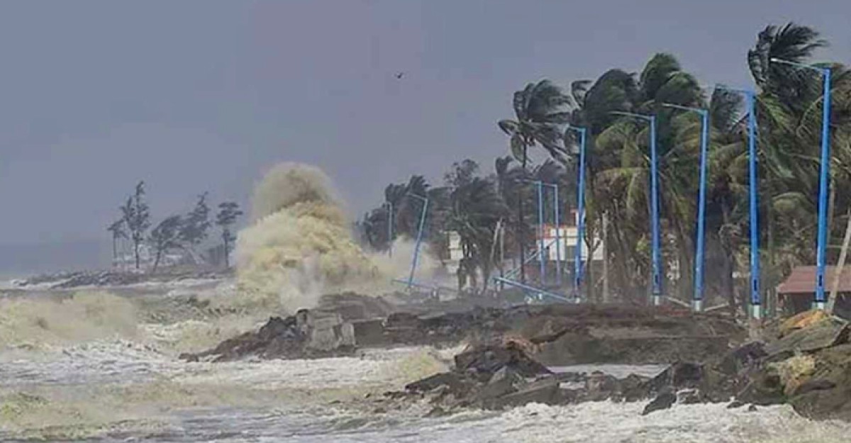 বাংলাদেশে ঝড়-জলোচ্ছ্বাস নিয়ে ভয়াবহ বার্তা উঠে এল গবেষণায়