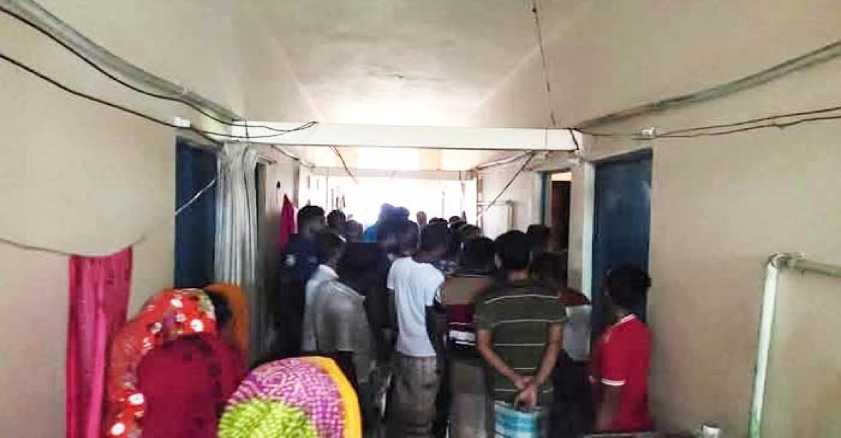 স্ত্রীকে গলা কেটে হত্যার পর শ্বশুরকে খবর