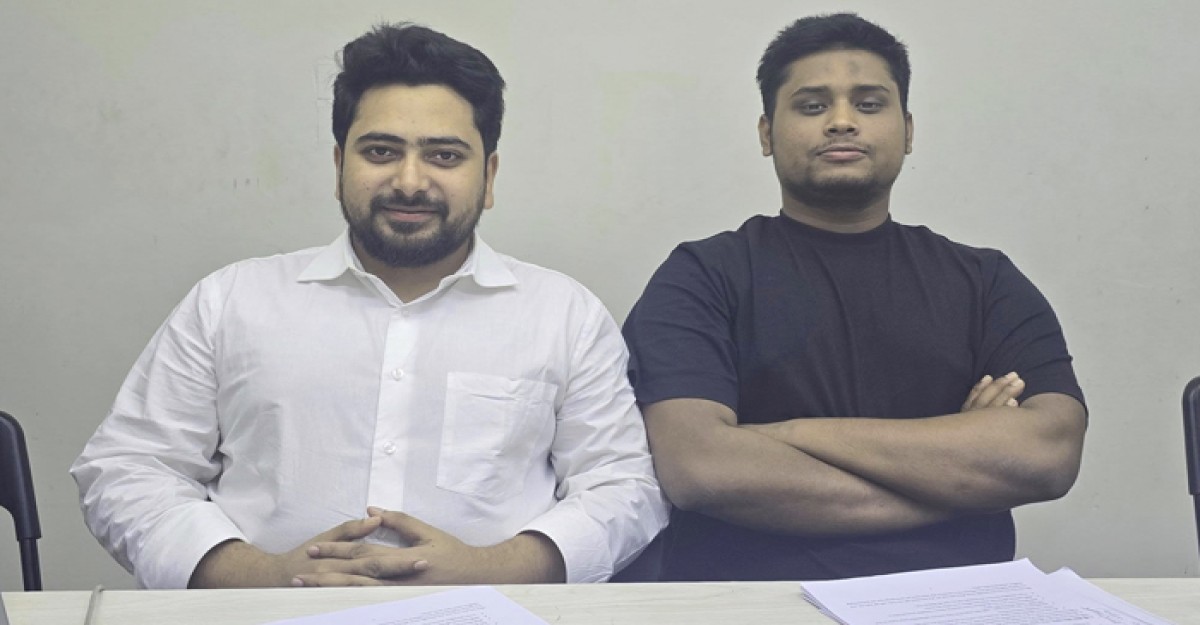 এবার নাহিদ ইসলামকে আগামীর প্রধানমন্ত্রী বললেন হাসনাত