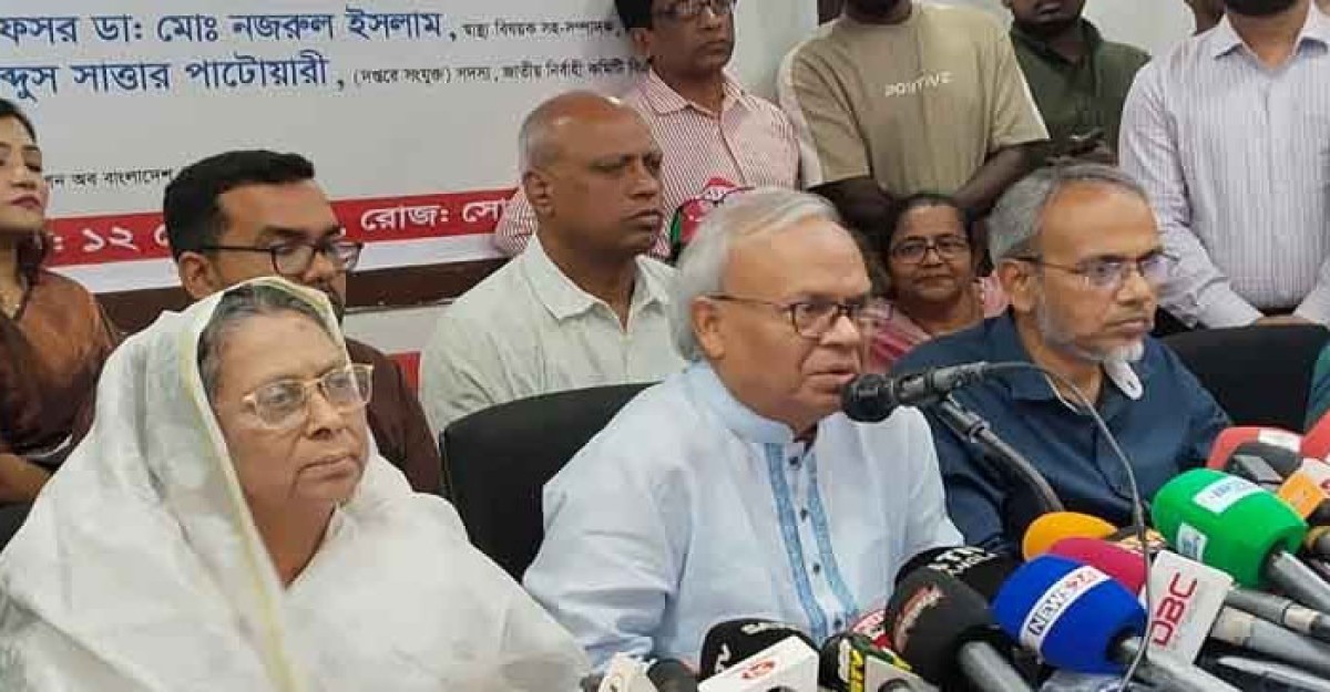 আবেগে সিদ্ধান্ত নিলে বিপদ হতে পারে: সরকারকে রিজভী