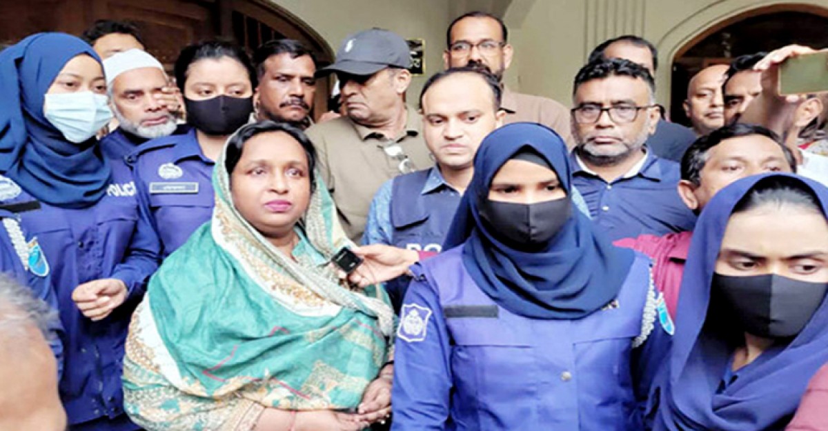 আরও ২ মামলায় গ্রেফতার দেখানো হলো সাবেক মেয়র আইভীকে