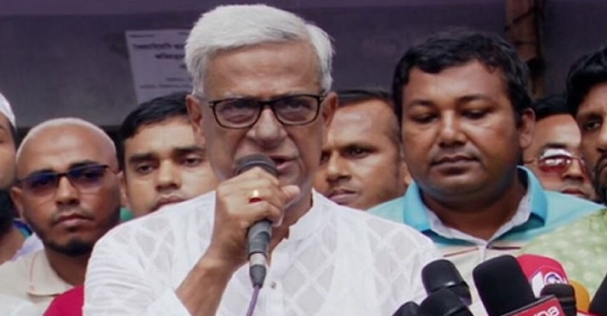 দেশের ১৮ কোটির ইউনূস আপনি, আমরা আপনাদের পদত্যাগ চাই না: ফারুক