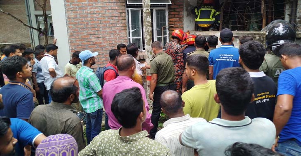 পবিপ্রবিতে ওয়াল ধ্বসে শ্রমিকের মৃত্যু