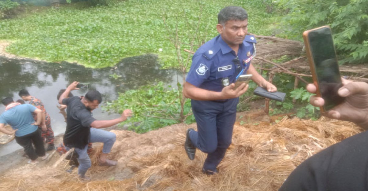 পরকীয়ার জেরে সন্তানকে হত্যার অভিযোগ, মাসহ গ্রেফতার ৪