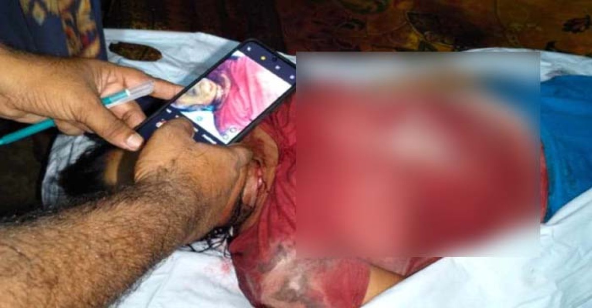 মির্জাপুরে গার্মেন্টসকর্মী স্ত্রীকে জবাই করে হত্যা, স্বামী পলাতক 