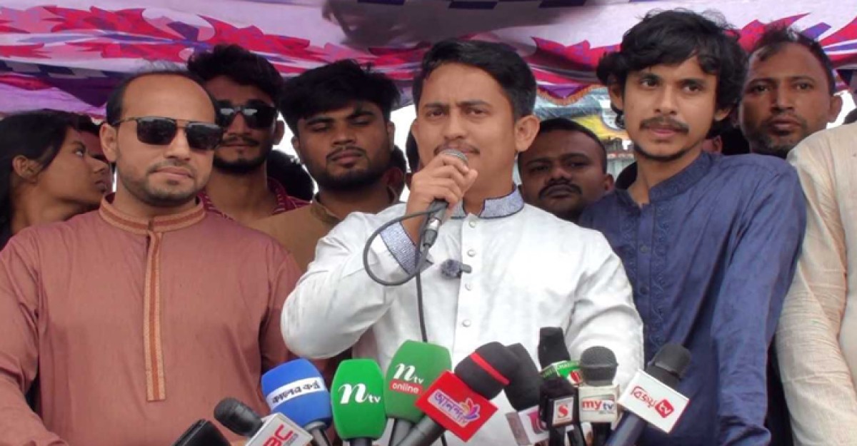 কোনো মার্কা বা দলের পূজারি হওয়া যাবে না: সারজিস আলম