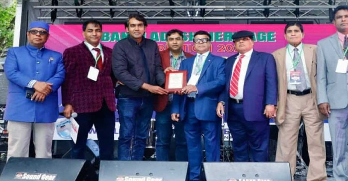 নিউইয়র্কে ‘কমিউনিটি জার্নালিজম অ্যাওয়ার্ড’ স্বীকৃতি পেলেন সাংবাদিক মো. কামরুজ্জামান