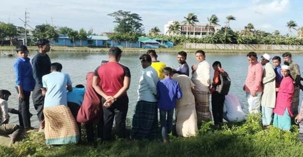 চকরিয়ায় দীঘিতে মিলল মানসিক প্রতিবন্ধি যুবকের ভাসমান মৃতদেহ