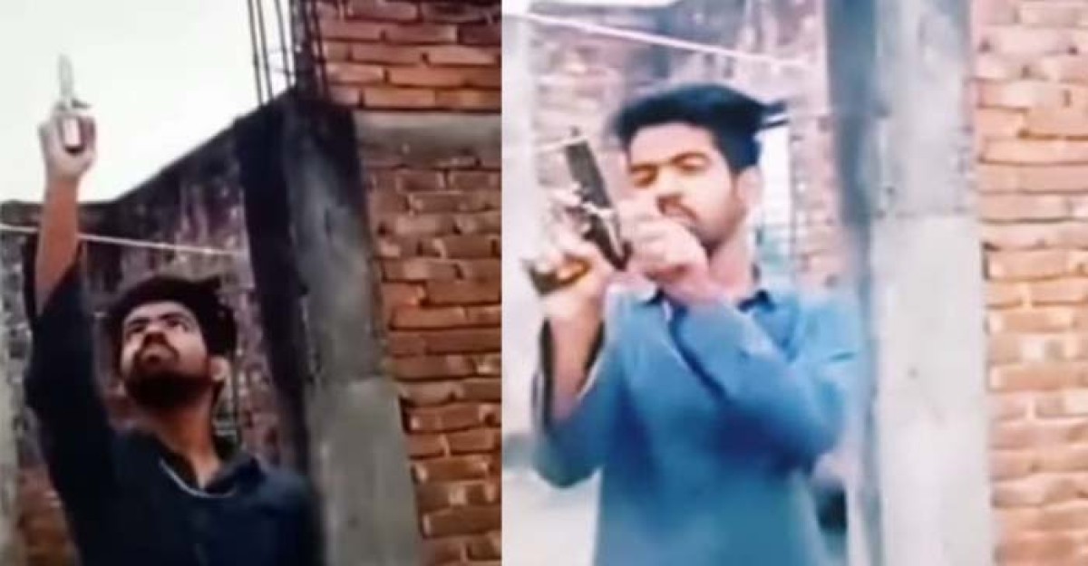 শ্রীপুরে পিস্তল উঁচিয়ে আকাশের দিকে গুলি করে, স্কুলছাত্রীকে তুলে নেওয়ার হুমকি