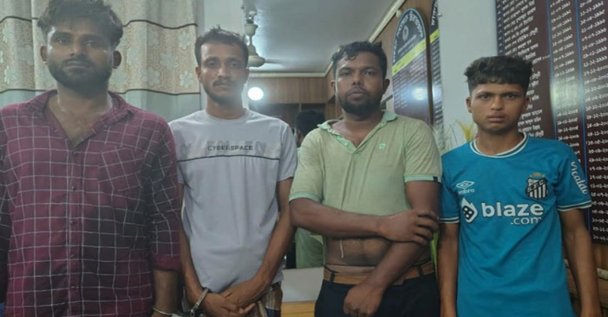 মুরাদনগরে প্রবাসীর স্ত্রীকে ধর্ষণ, গ্রেফতার ৫