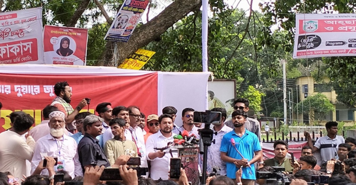 সীমান্তে হত্যা বন্ধ না হলে লং মার্চ: নাহিদ ইসলাম