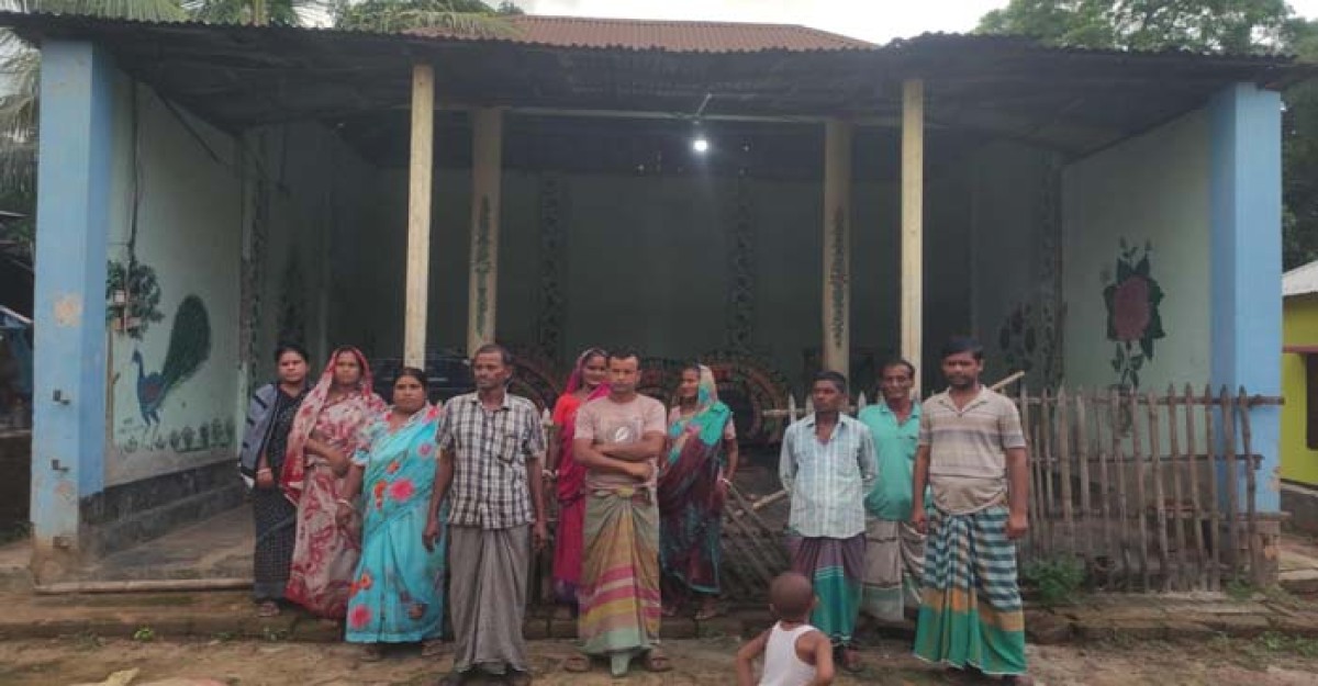 সাভারে সংখ্যালঘু পরিবারের জমি দখলের চেষ্টা ‘কথিত’ আওয়ামীলীগ নেতার বিরুদ্ধে