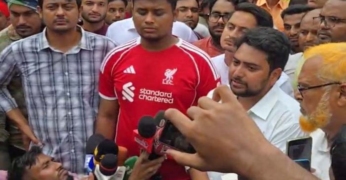 শহীদ আবরার ফাহাদের কবর জিয়ারতের মাধ্যমে কুষ্টিয়ায় এনসিপির কর্মসূচি শুরু