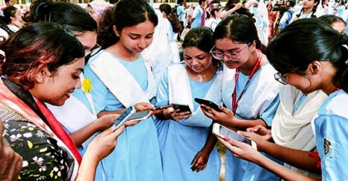 এসএসসি পরীক্ষার ফল আজ, জানবেন যেভাবে