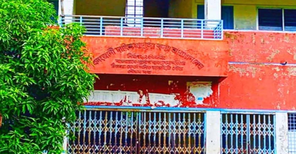 এলংজানি দাখিল মাদ্রাসায় পরপর দুই বছর শতভাগ ফেল