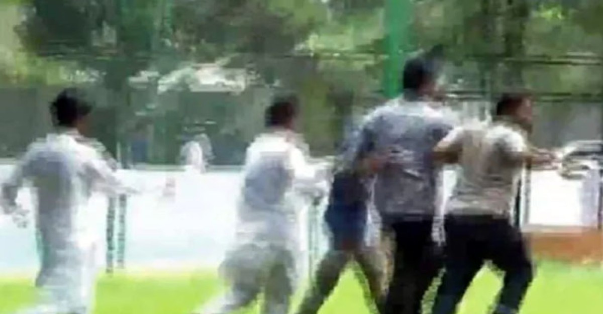 হাসনাত আব্দুল্লাহকে নিরাপদে সরিয়ে নিল পুলিশ