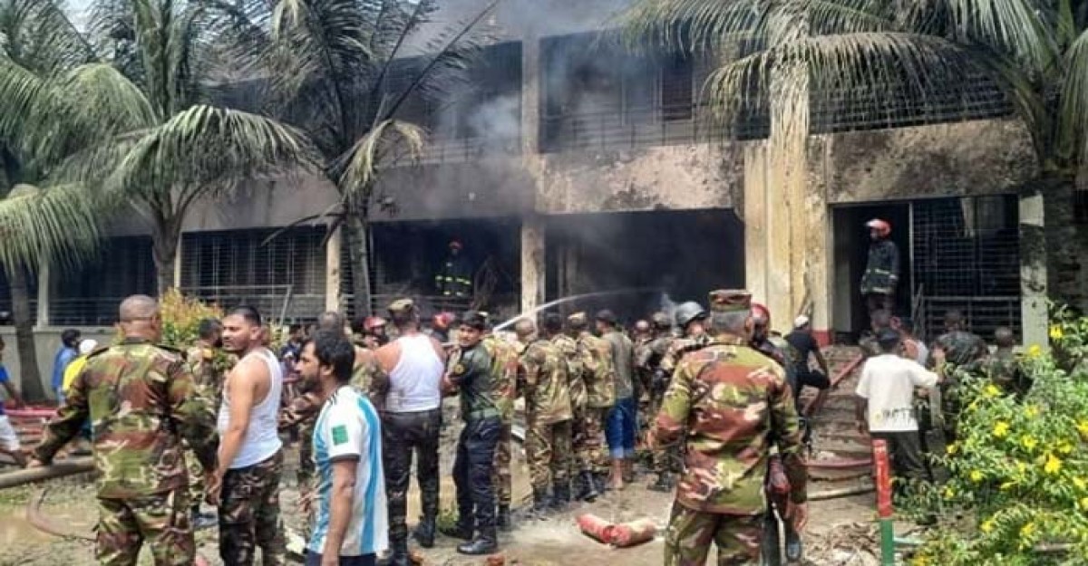 দগ্ধদের সিএমএইচে চিকিৎসার সর্বশেষ আপডেট জানালো সেনাবাহিনী