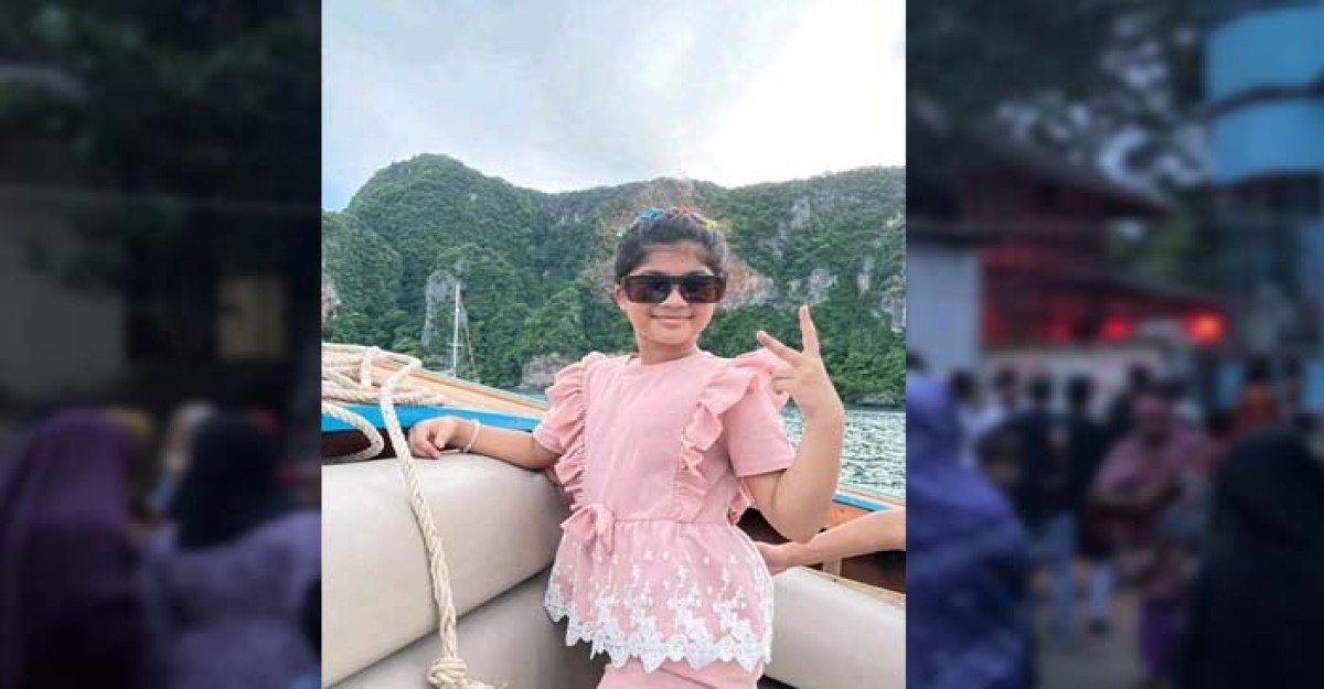 মাইলস্টোন ট্রাজেডি: দাদার কবরের পাশে আয়মানের দাফন সম্পন্ন