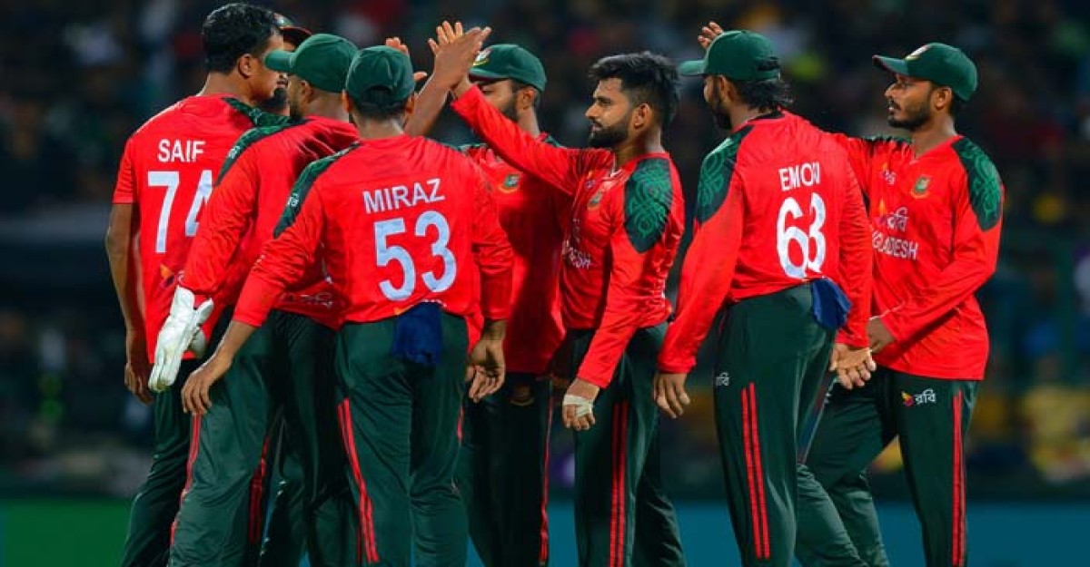 এশিয়া কাপ সামনে, পাওয়ার হিটিংয়ে মনোযোগী টাইগাররা, আসছেন বিখ্যাত কোচ