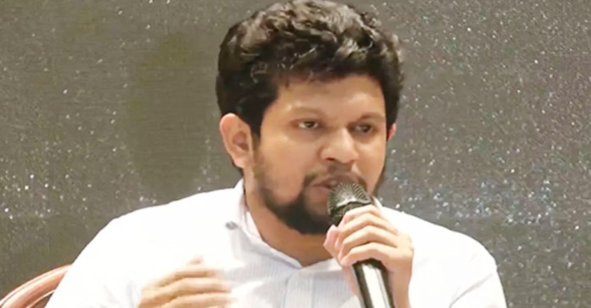 এক এগারোর পদধ্বনি শোনা যাচ্ছে: উপদেষ্টা মাহফুজ আলম