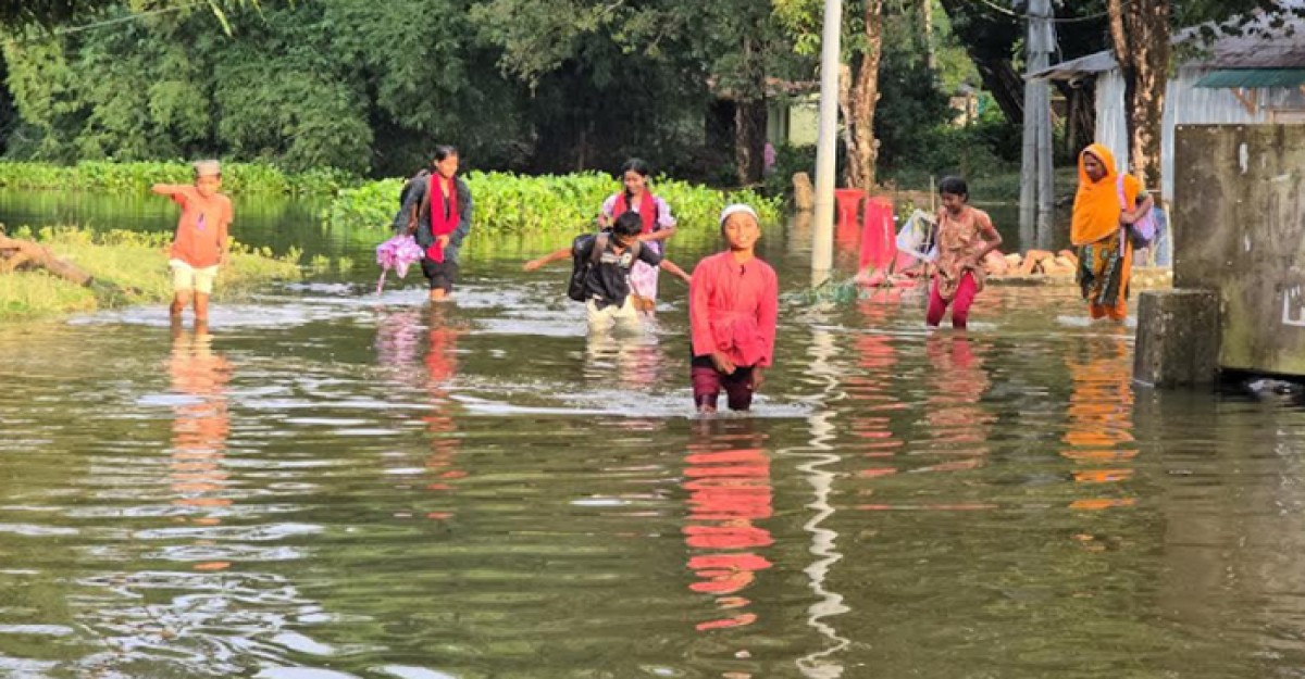 রাঙ্গামাটির নিম্নাঞ্চল প্লাবিত, ৩০ হাজার মানুষ পানিবন্দি