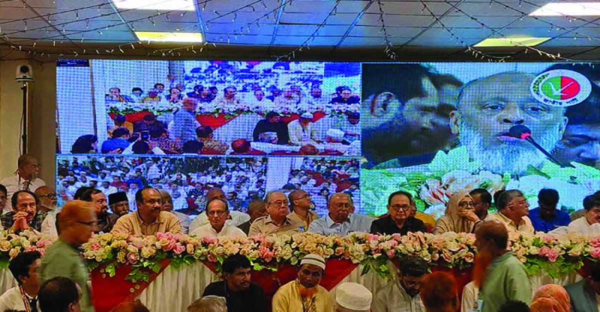 দেশবাসীর কাছে নিঃশর্ত ক্ষমা চাইলেন জাপার চুন্নু