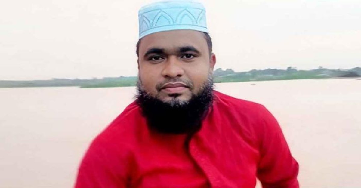 চাকরির প্রলোভনে নেওয়া টাকা চাপের মুখে ফেরত দিলেন জামায়াত নেতা