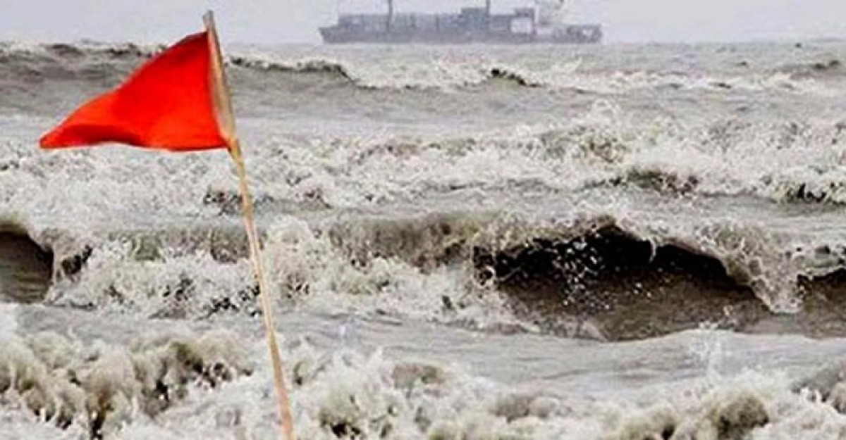 বঙ্গোপসাগরে লঘুচাপ, সমুদ্রবন্দরে ৩ নম্বর সতর্ক সংকেত