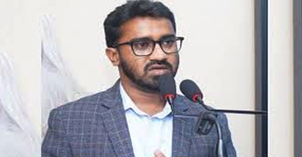 যারা রাজনীতি বা নির্বাচন করবেন,তারা কেন সরকারে : রাশেদ খান