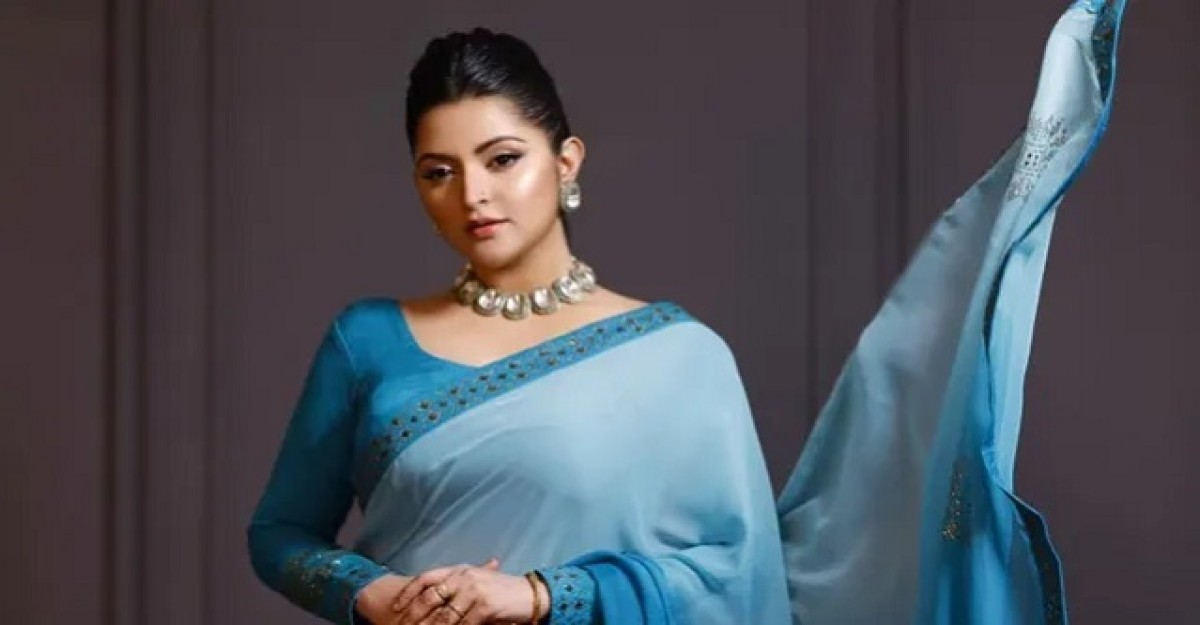বেসরকারি হাসপাতাল নিয়ে রহস্যময় পোস্টে আলোচনায় পরীমণি