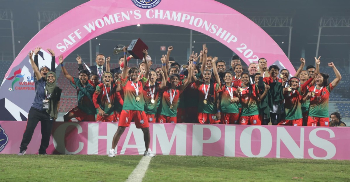 বাফুফের ঘোষিত দেড় কোটি টাকা এখনো পাননি নারী ফুটবলাররা
