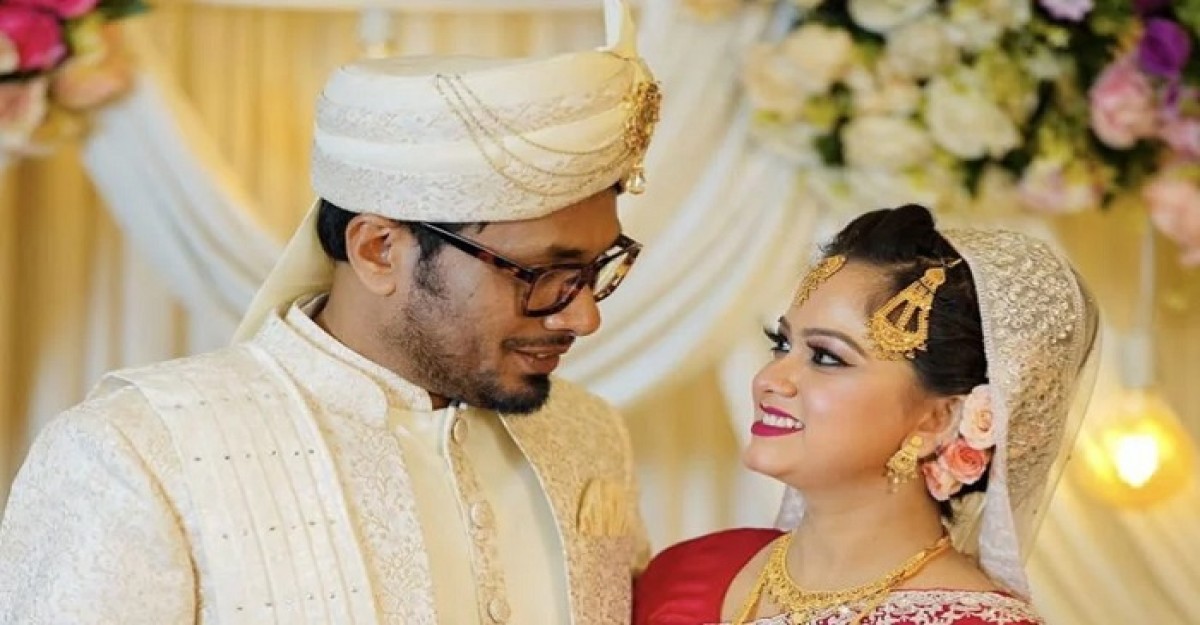বিয়েতে রাজি না থাকার কারণ জানালেন মুনমুন