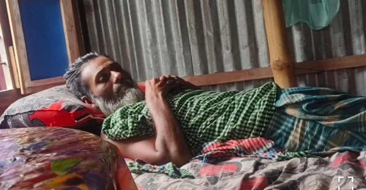 আলফাডাঙ্গায় ভ্যানচালক দেলোয়ারের বেঁচে থাকার আকুতি