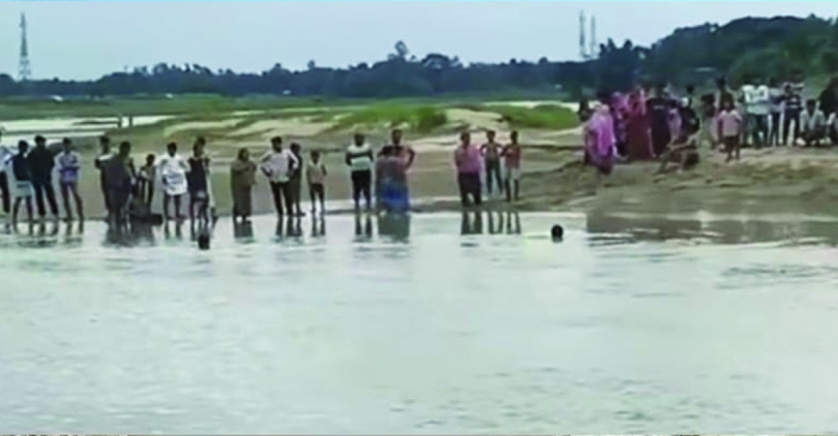 কক্সবাজারের সাগর ও নদীতে নিখোঁজ ৪