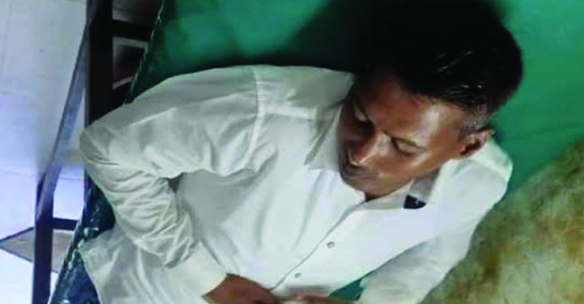 খুলনার তেরখাদায় ছাগলাদাহ সভাপতির হাতে উপজেলা বিএনপি নেতা রাকিবুল আহত