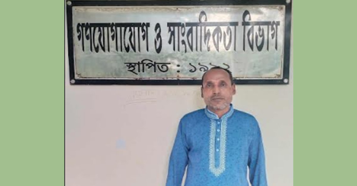 ৫১ বছর বয়সে রাকসু প্রার্থী হলেন মোর্শেদ