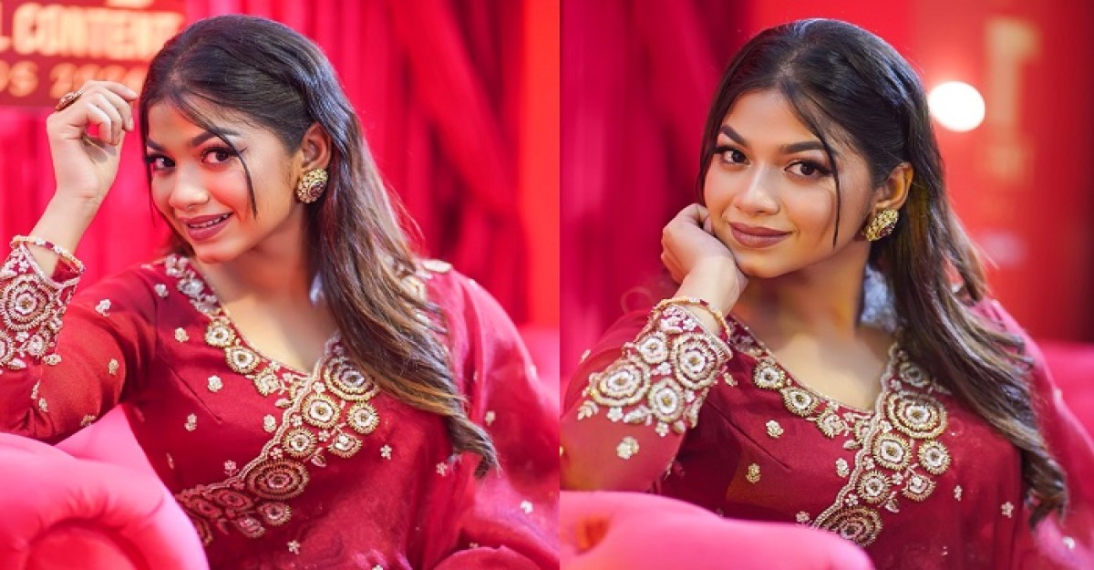শাড়ির সাজে নেটিজেনদের মন জয় করলেন পারসা ইভানা