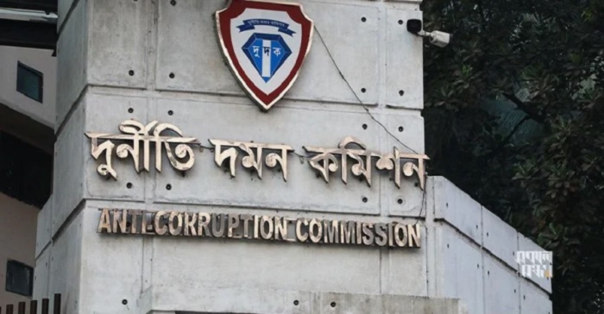 ‘দিনের ভোট রাতে’ করে পুরস্কারস্বরূপ ফ্ল্যাট পাওয়া ১২ জনকে তলব