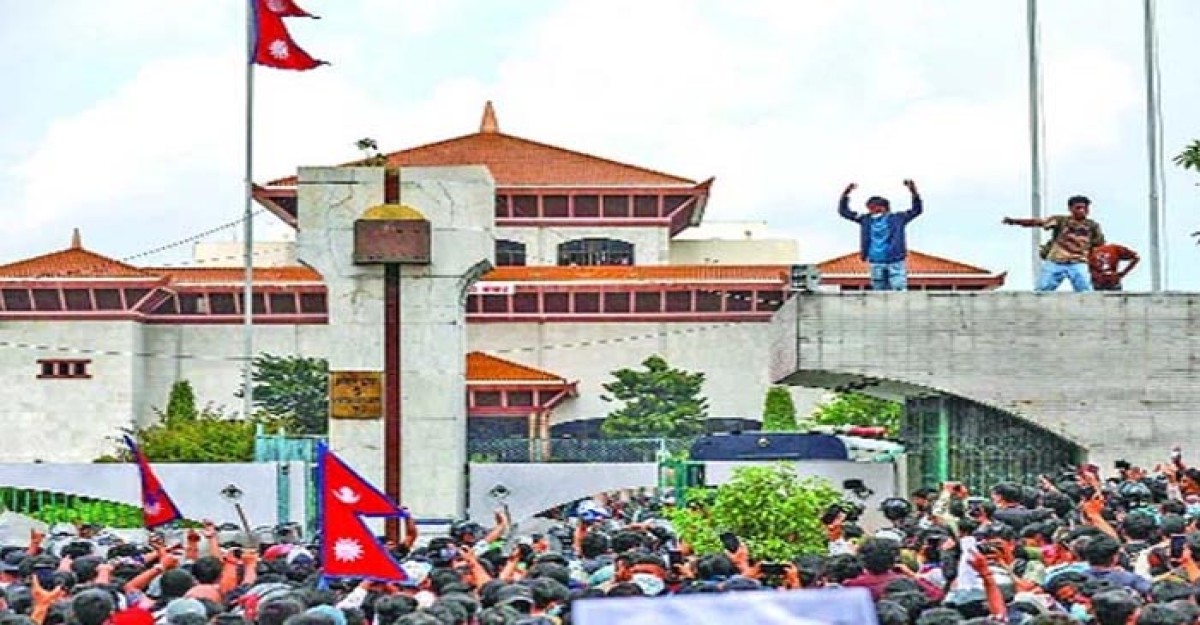 দলে দলে বিভক্ত জেন-জিরা, সেনাবাহিনীর টানাপোড়েন কোন পথে নেপাল?
